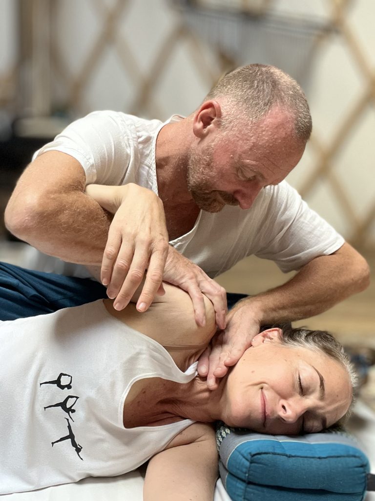 Treating Upper Back, Neck and Shoulders | Jan 2026
